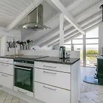 4 Star In Hjorring Casa vacanze Lønstrup